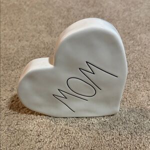 Rae Dunn - MOM - Heart